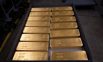 Oro ronda máximos y los mercados se estabilizaron ante el avance de un acuerdo en Ormuz | Mercados