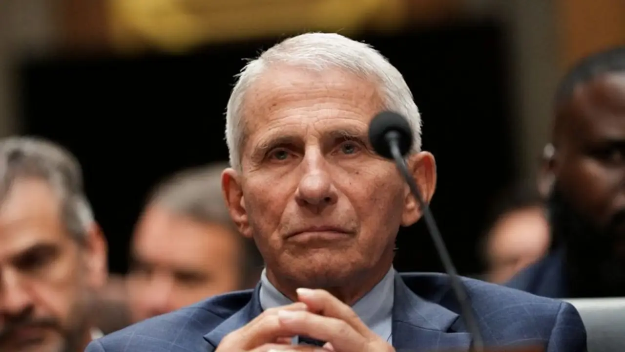 Comisión del Senado de EEUU vota a favor de declarar al doctor Fauci en desacato al Congreso