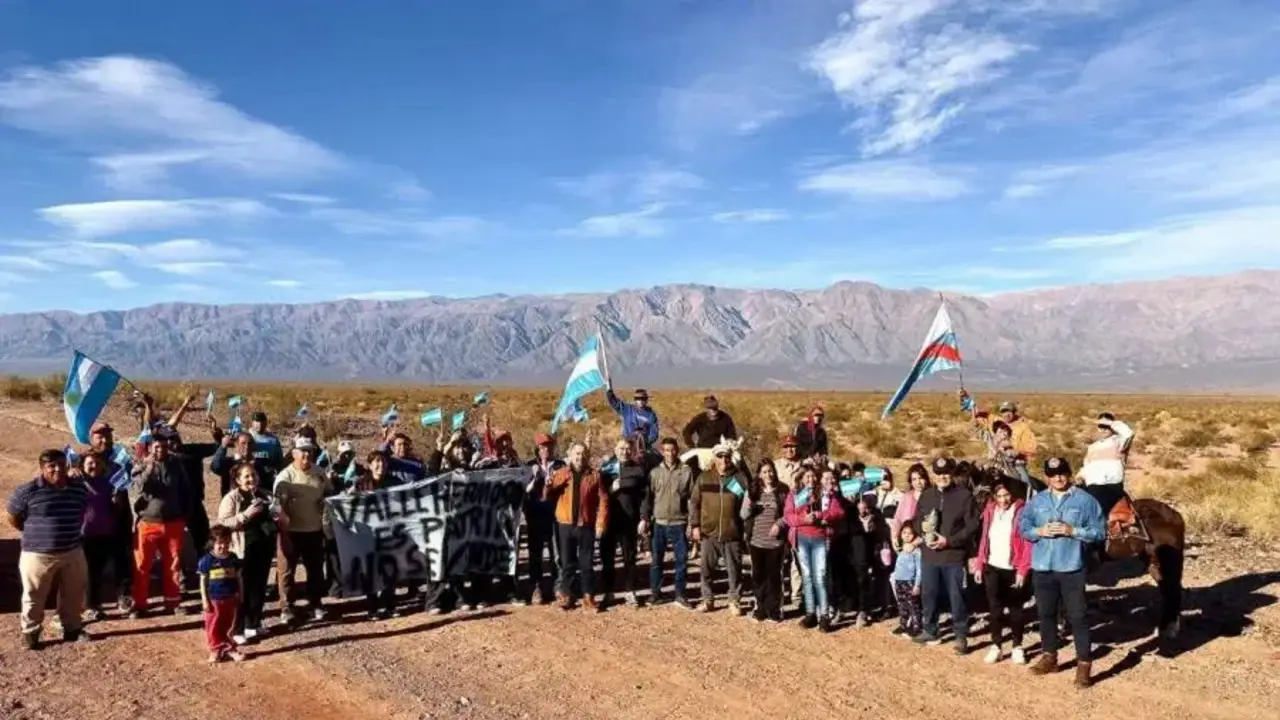 "La patria no se vende": La Rioja celebró el rechazo masivo a la eliminación de la Ley de Tierras