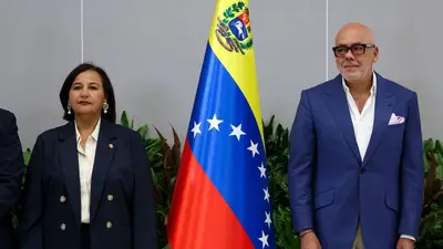 Gobierno encargado de Venezuela y delegación de la oposición inician conversaciones Gobierno encargado de Venezuela y delegación de la oposición inician conversaciones