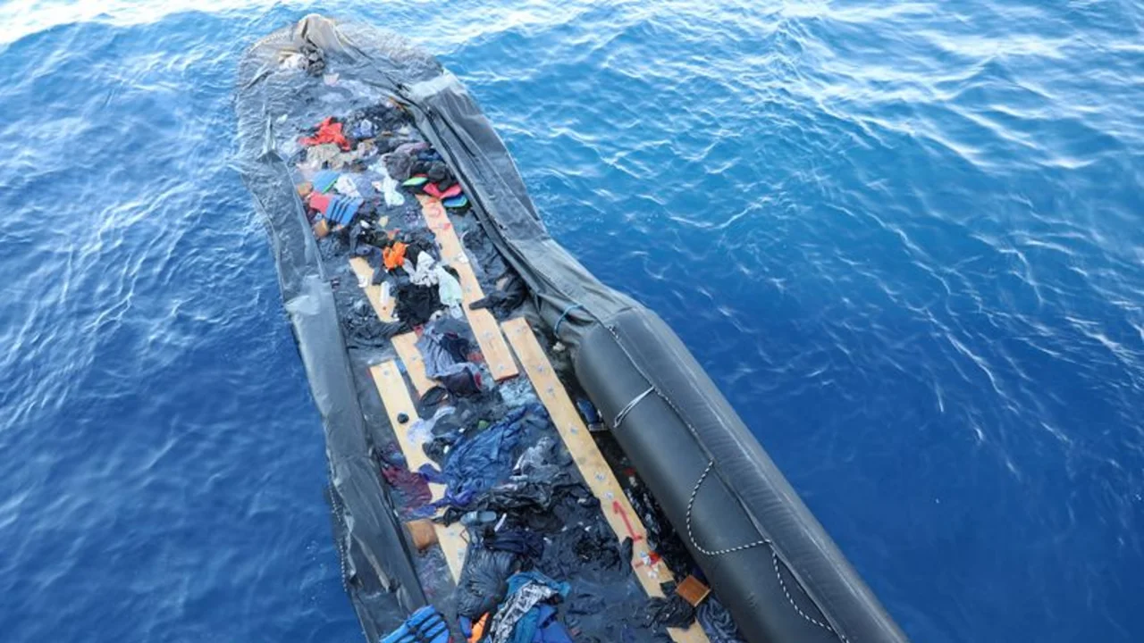 España afirma haber desmantelado una de las mayores redes de tráfico de personas del Mediterráneo