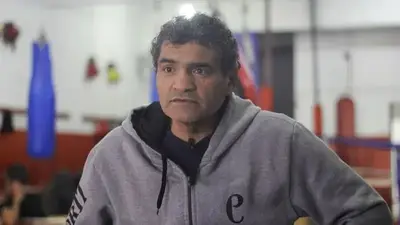 El Roña Castro arremetió contra Maravilla Martínez y lo desafió: "De Argentina no se habla mal" El Roña Castro arremetió contra Maravilla Martínez y lo desafió: "De Argentina no se habla mal"