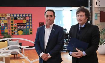 Galperin aprieta a deudores mientras tiene ganancias récord | Familias endeudadas