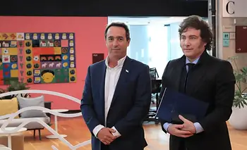 Galperin aprieta a deudores mientras tiene ganancias récord | Familias endeudadas