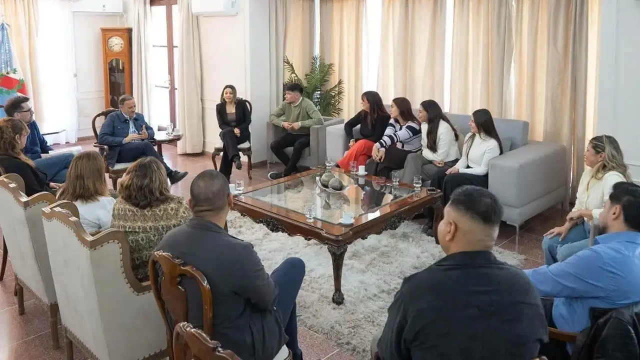 La Rioja y Uruguay intercambian experiencias para fortalecer las políticas destinadas a jóvenes