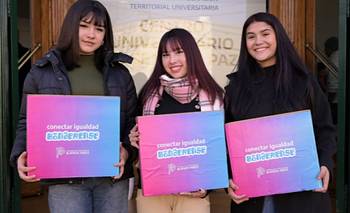 PBA entregó cien computadoras de Conectar Igualdad Bonaerense en Bragado | Pba