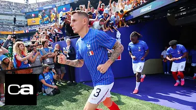 PSG ficha al defensa francés Digne con un contrato de tres años PSG ficha al defensa francés Digne con un contrato de tres años