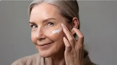 piel madura, mujer +60. piel madura, mujer +60.