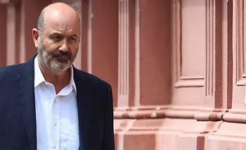 Las maniobras de Milei para respaldar a Sturzenegger en medio del ruido con Karina | Tensión en el gobierno