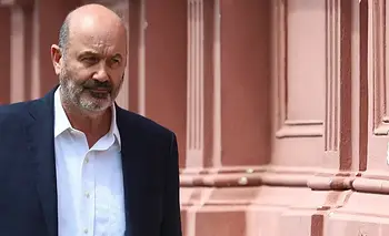 Las maniobras de Milei para respaldar a Sturzenegger en medio del ruido con Karina | Tensión en el gobierno