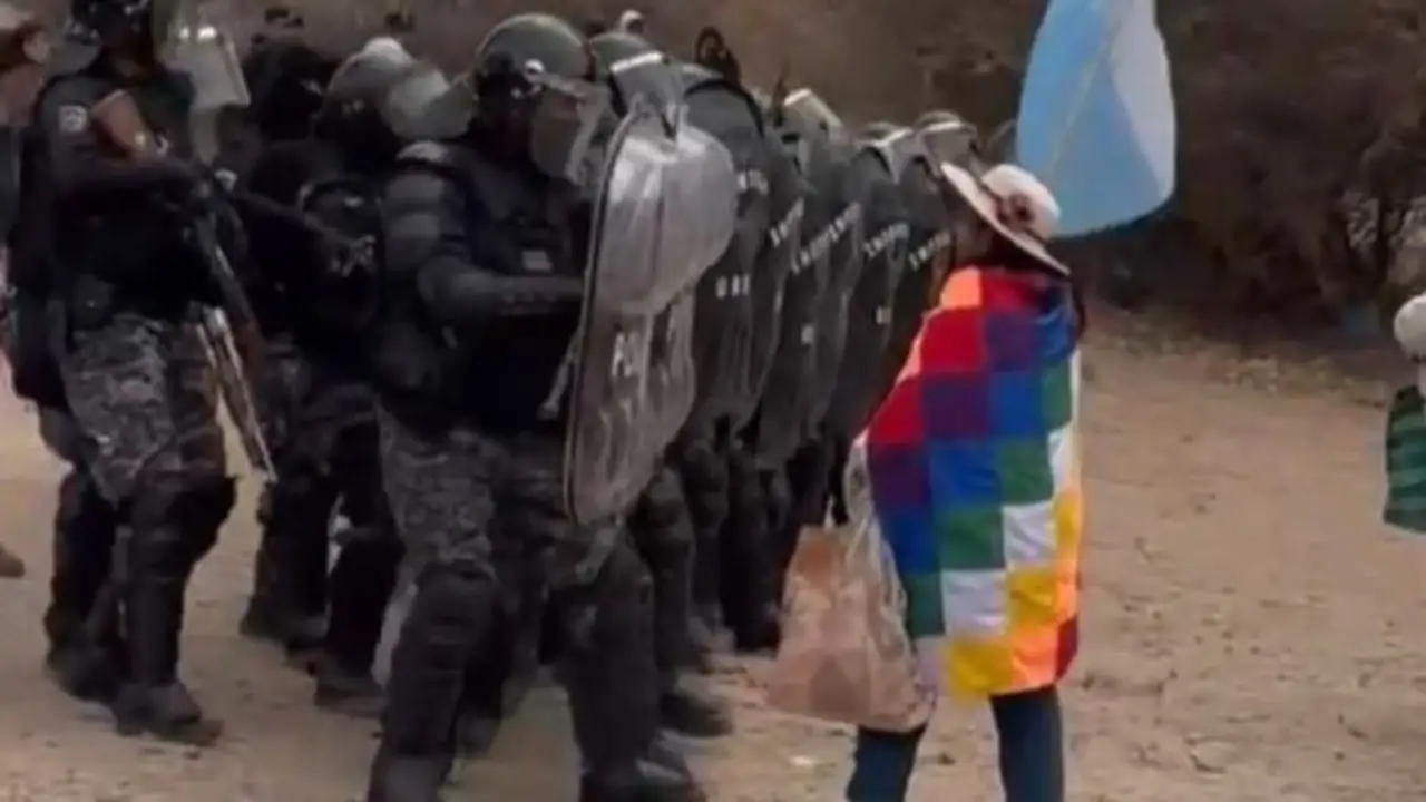 La policía de Jujuy reprimió con balas de goma a una comunidad indígena: hay 7 detenidos 