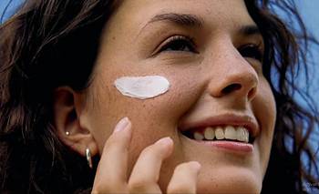 Es de las mejores cremas antiarrugas, la llevaron al espacio y sale solo $3400 | Belleza