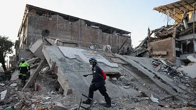 Aumenta a 224 muertos por terremoto en Colombia Aumenta a 224 muertos por terremoto en Colombia