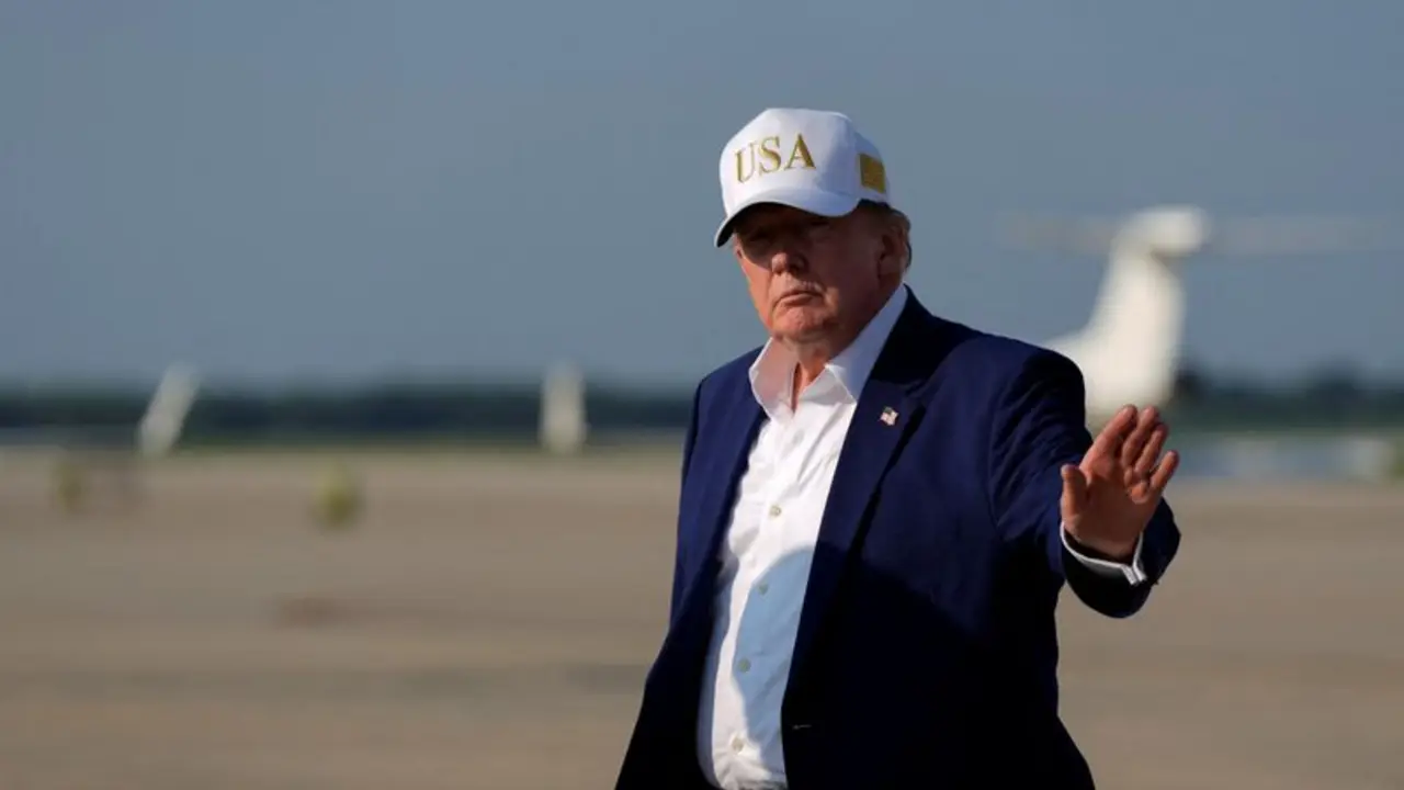 Trump usó un contenedor de catering para un vuelo secreto desde Turquía ante una amenaza de Irán