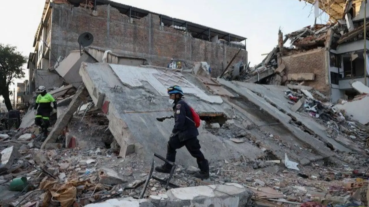 Terremoto en Colombia: aumentan a 240 muertos y temen por la erupción de un volcán