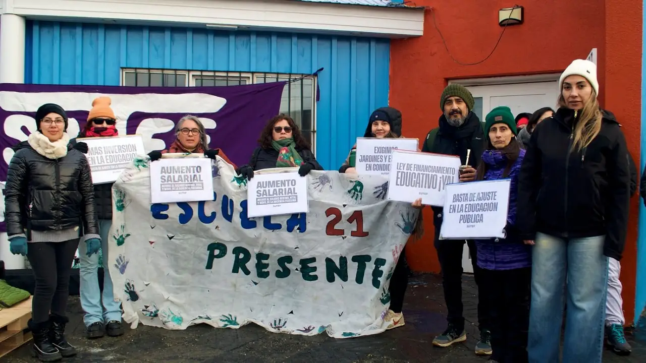 Docentes de TdF están de paro y el gobernador afirma que no hay margen para un nuevo aumento
