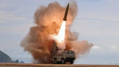 Corea del Norte lanza un misil antes de las importantes maniobras conjuntas de EEUU y Corea del Sur Corea del Norte lanza un misil antes de las importantes maniobras conjuntas de EEUU y Corea del Sur