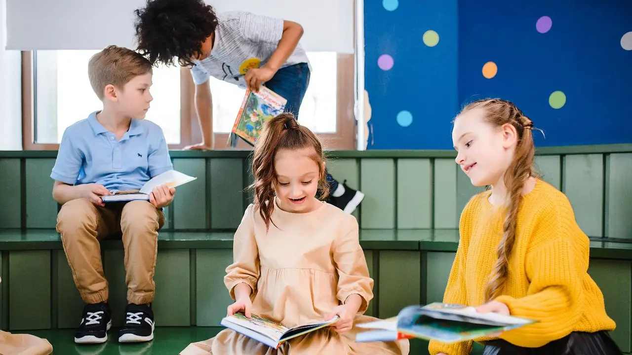 Por el Día de las Infancias, una editorial lanzó una promoción con libros infantiles y juveniles a $12.000. Conocé los títulos disponibles.