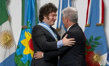 Poggi aprobó el régimen que permite vender inmuebles provinciales sin regulación | Claudio poggi