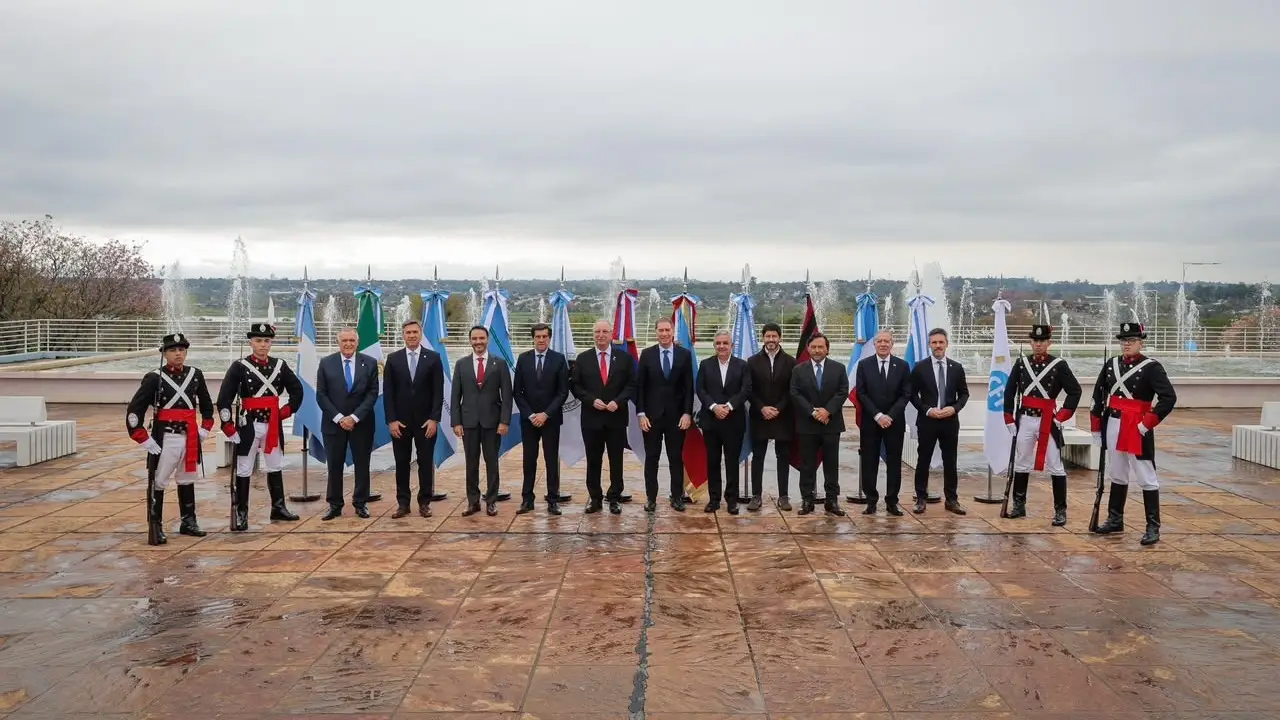 Santilli se reunió con gobernadores del Norte Grande: reclamos por tarifas energéticas y rutas