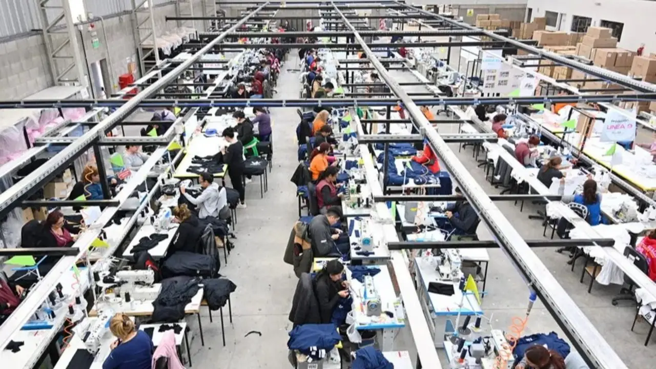 Otra textil cierra en la era Milei: 140 despidos e indemnizaciones al 50%