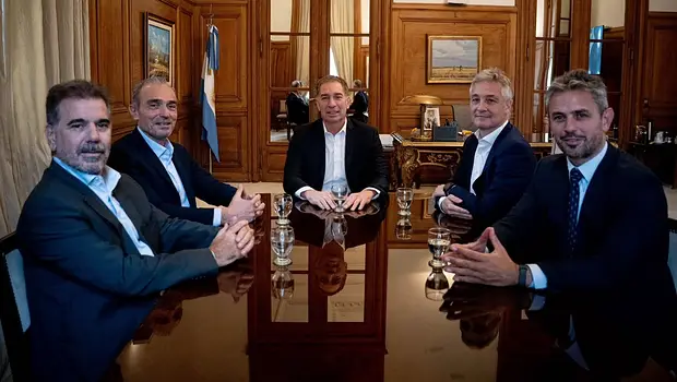 Tras el llamado de Karina a Macri, se reunieron LLA y PRO: debilidad, cogobierno y alianza | Javier milei presidente