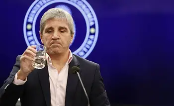 Caputo habla de consumo récord, pero busca reactivar un crédito hipotecario en caída | Créditos hipotecarios