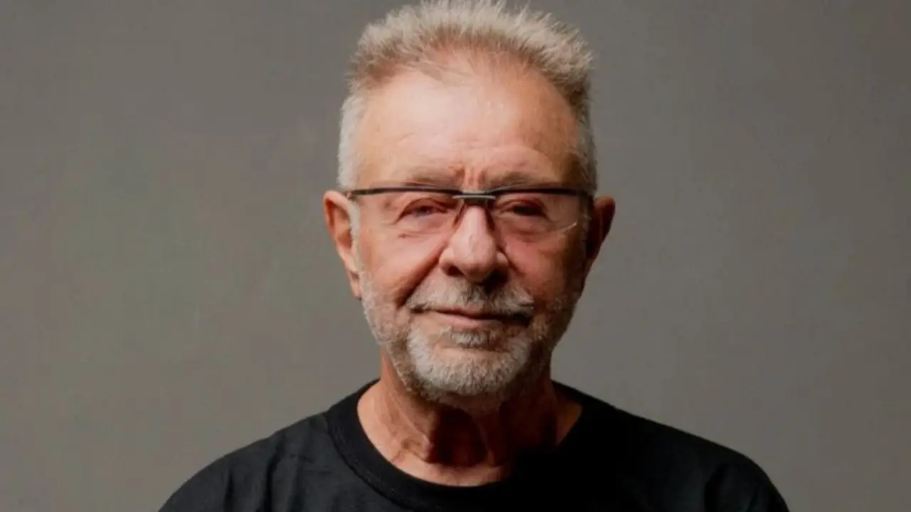 Cuántos años tiene León Gieco. 