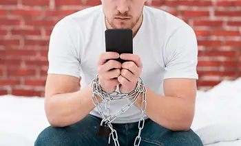La dependencia al celular es un problema y ya tiene nombre | Salud