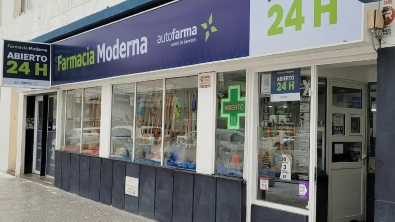 Cerró una importante cadena de farmacias en dos provincias: 200 trabajadores quedaron en la calle