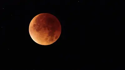 Se viene el eclipse lunar que podrá verse desde la Argentina: ¿cuándo es? Se viene el eclipse lunar que podrá verse desde la Argentina: ¿cuándo es?