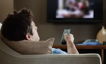 Cómo ver más de 10.000 películas y series gratis en Google TV | Streaming