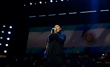 Un país portátil, una patria que canta: la noche de Rubén Blades en Buenos Aires | Música