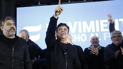 "Escuchar y pensar juntos": Espinoza convocó a participar de un frente amplio junto al MDF para el 2027 "Escuchar y pensar juntos": Espinoza convocó a participar de un frente amplio junto al MDF para el 2027