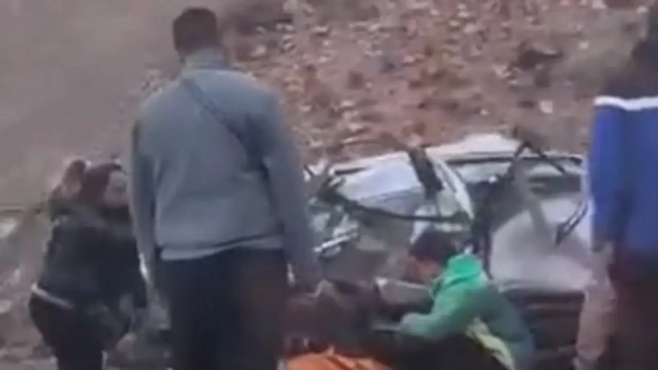 Dramático accidente en Jujuy: volcaron por un barranco de 80 metros y murió una turista