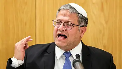 Ahorcamientos y "cabinas para visitas": el brutal anuncio de Israel para palestinos Ahorcamientos y "cabinas para visitas": el brutal anuncio de Israel para palestinos