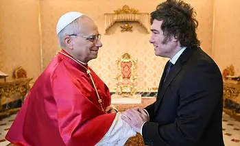 Milei le quiere disputar el Papa al PJ y ya se analiza feriado por la visita de León XIV | Papa león xiv