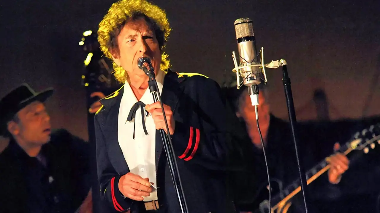 Bob Dylan, músico y premio Nobel: "Una persona tiene éxito si se levanta por la mañana y se acuesta por la noche y, en medio, hace lo que le gusta"