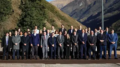 Tucumán llevó a la Comisión Federal de Impuestos la discusión por el reparto de recursos y la coparticipación Tucumán llevó a la Comisión Federal de Impuestos la discusión por el reparto de recursos y la coparticipación