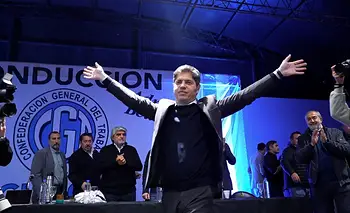 El Clio llegó a Chaco: Kicillof se reunió con la CGT, intendentes y presentó su libro | Movimiento derecho al futuro