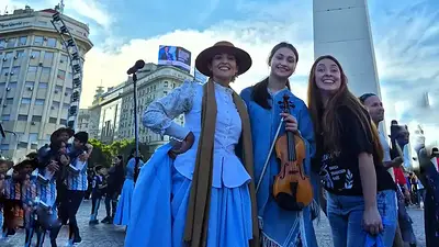 Folclorazo" en el Obelisco. Folclorazo" en el Obelisco.