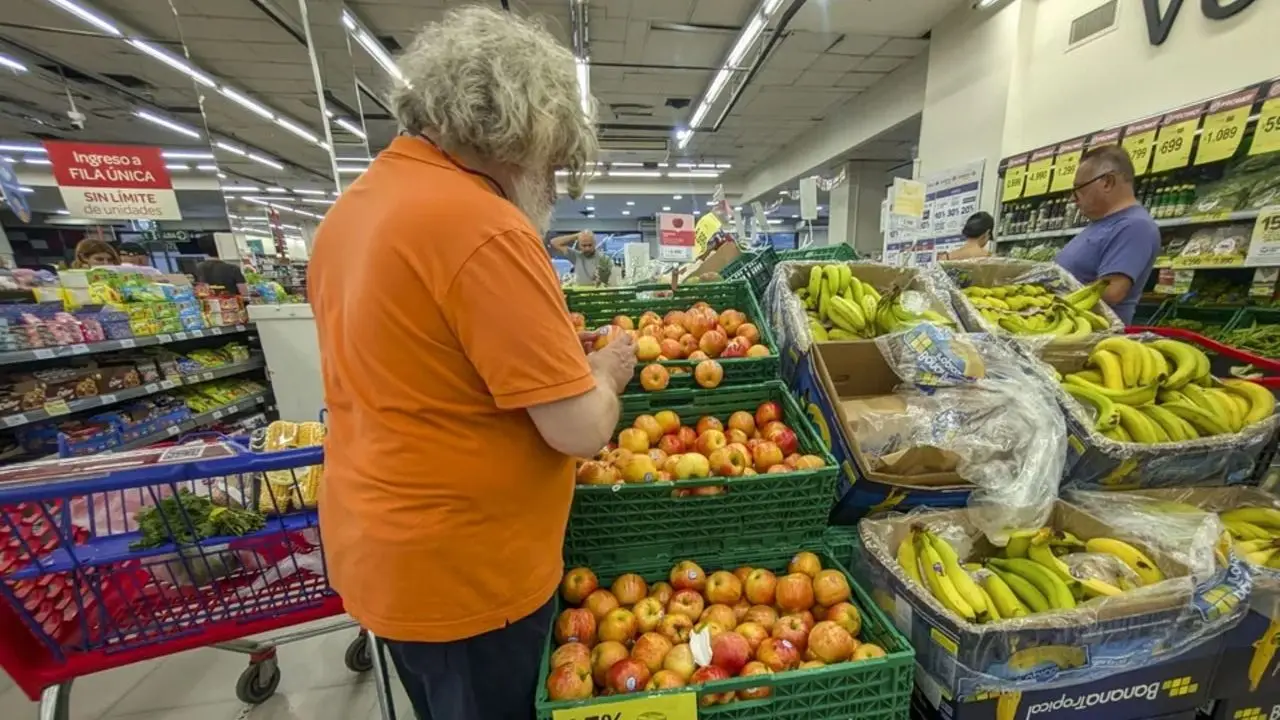 Verduras en un supermercado