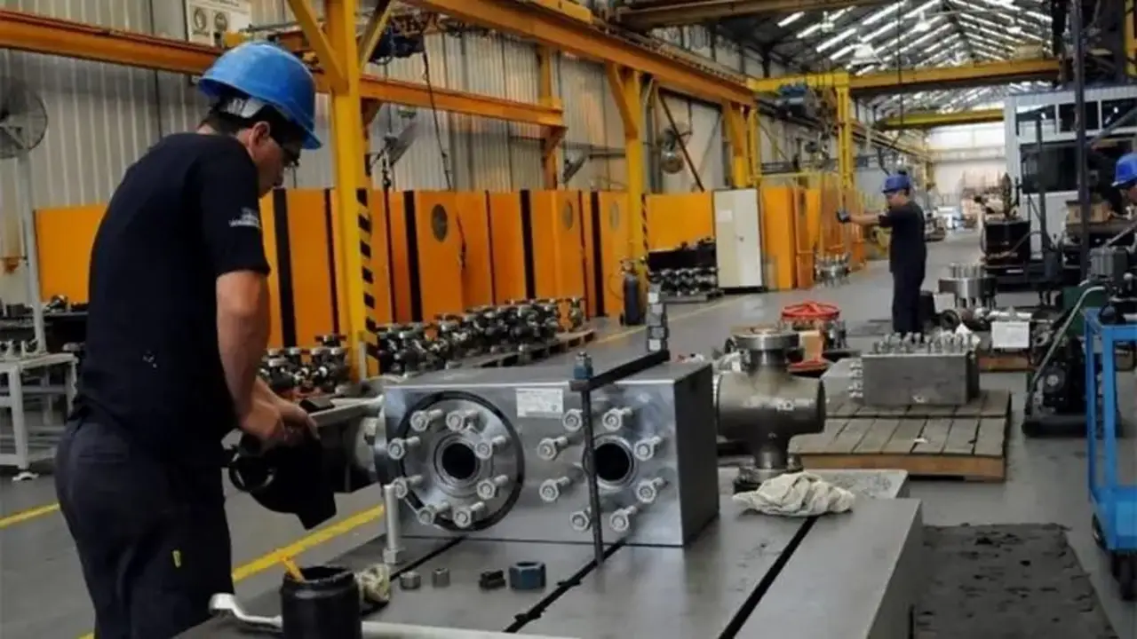 Alerta por la baja de la producción en Santa Fe: cayó un 40% del total de ramas industriales 