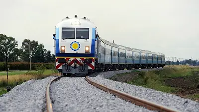 Trenes Argentinos habilitó la venta de pasajes para viajar al destino de la laguna infinita Trenes Argentinos habilitó la venta de pasajes para viajar al destino de la laguna infinita