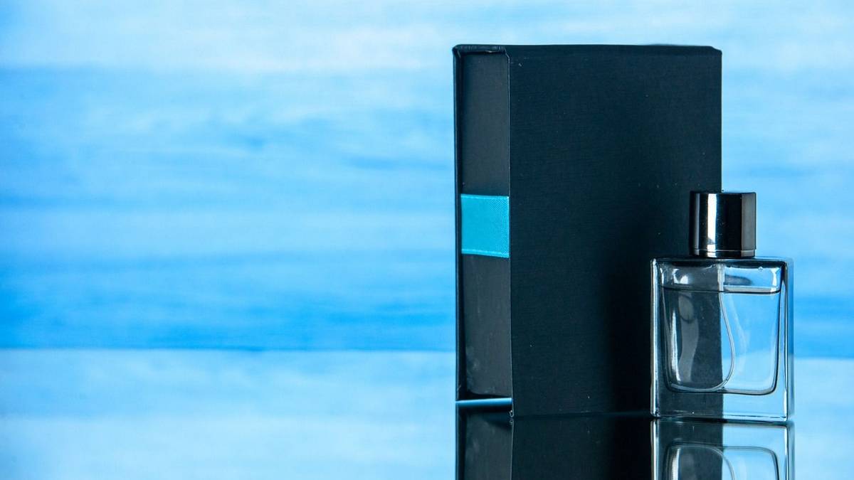 El inesperado perfume para hombres maduros de 60+ que se ha convertido en tendencia