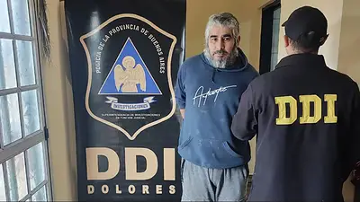 Tras 14 años prófugo, cayó el hombre acusado de abusar de hijastra y dejarla embarazada Tras 14 años prófugo, cayó el hombre acusado de abusar de hijastra y dejarla embarazada