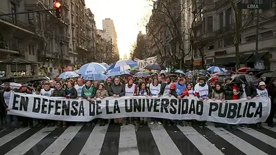 Paro nacional docentes universitarios. Paro nacional docentes universitarios.