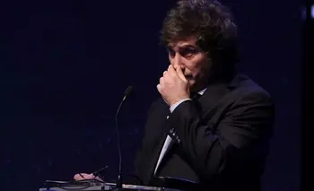 A contramano de Milei, más provincias buscan refinanciar deudas de familias: "Aliviar" | Endeudamiento familiar