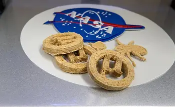 Para comer en la tierra y el espacio: la NASA crea galletitas a base de plástico reciclado | Galletitas