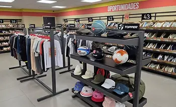 Famosa marca deportiva lanzó promociones, descuentos y cuotas sin interés | Ropa